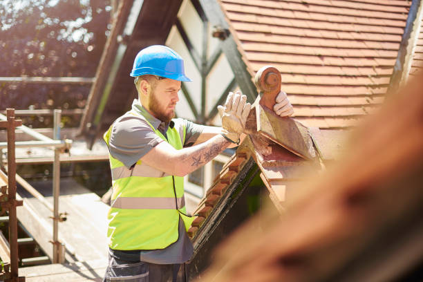 Best Roof Maintenance Services  in Campbelltown, PA